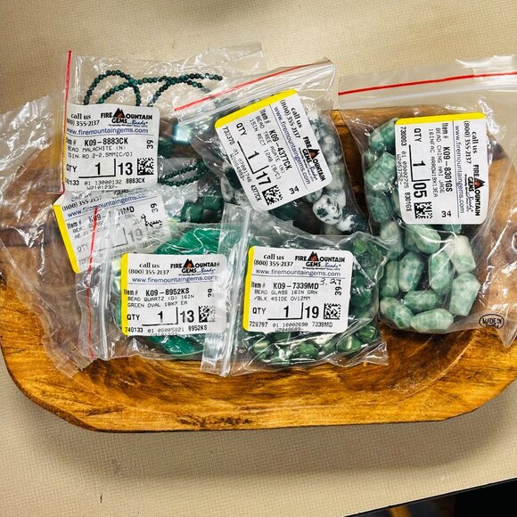 Assorted Lot of Green Stone and Glass Beads (Fire Mountain Gems) - Picture 1 of 13